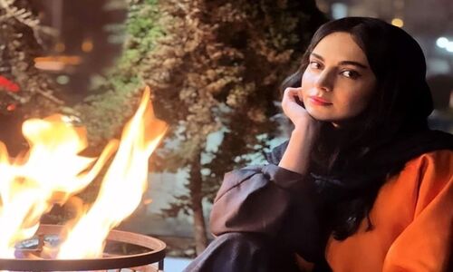 مهشید جوادی مرضیه «بچه مهندس» سیگار به دست در یک محفل خصوصی + عکس