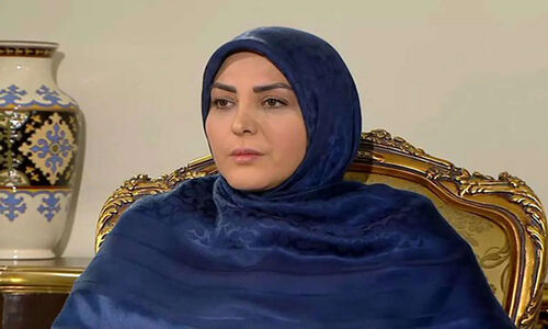 اعتراض خونسردانه المیرا شریفی‌مقدم به بانکی که پول درخواستی‌اش را نداد؛ اول درخواست 20 میلیون و بعد تهدید به بستن حساب و برداشت کل پول!