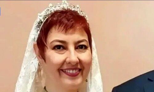 آلبوم عروسی آناهیتا همتی در۵۰سالگی و نامزد اول و شوهر دومش