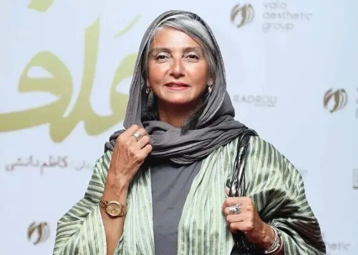 رویا جاوید نیا